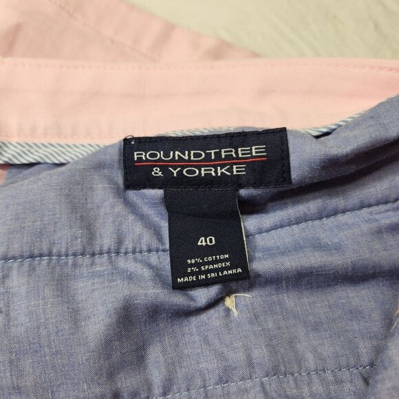 Roundtree & Yorke Mens Size 40  Shorts Classic Chino Flat Front Pink ---14 - Picture 3 of 9